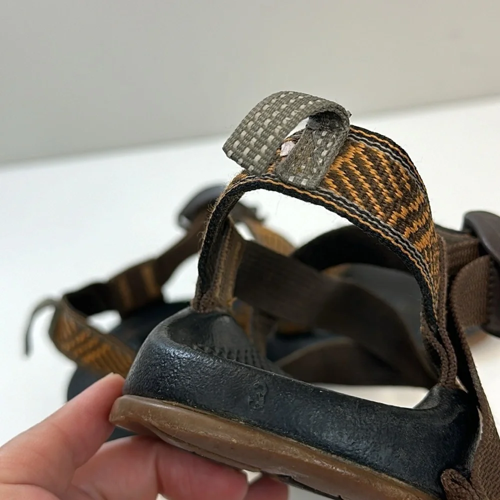 Chaco Z1 Ecotread Orange Strappy Sandals Size 3
